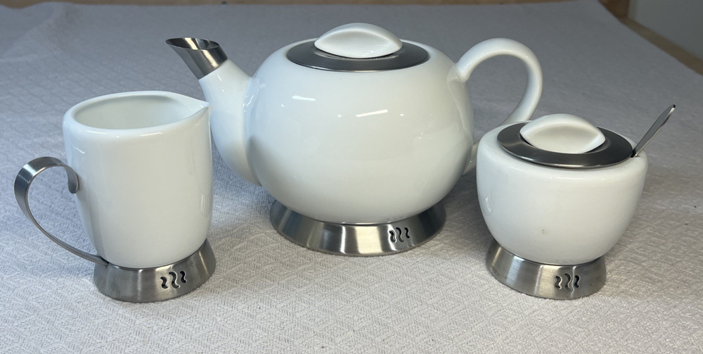 Trudeau Bianca White Porcelain. Teapot, Cream & Sugar Set - NEW